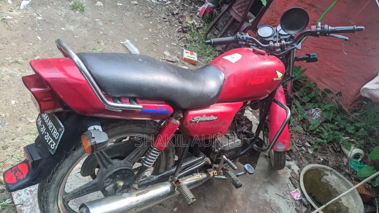 Hero Splendor Plus 2010 Red