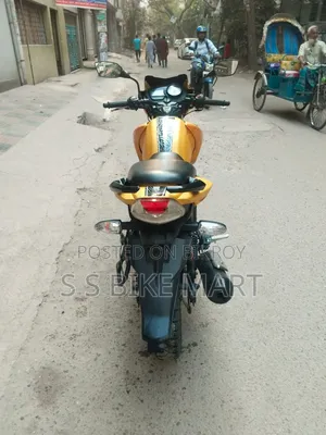 TVS Apache RTR 160 2V 2018 Yellow