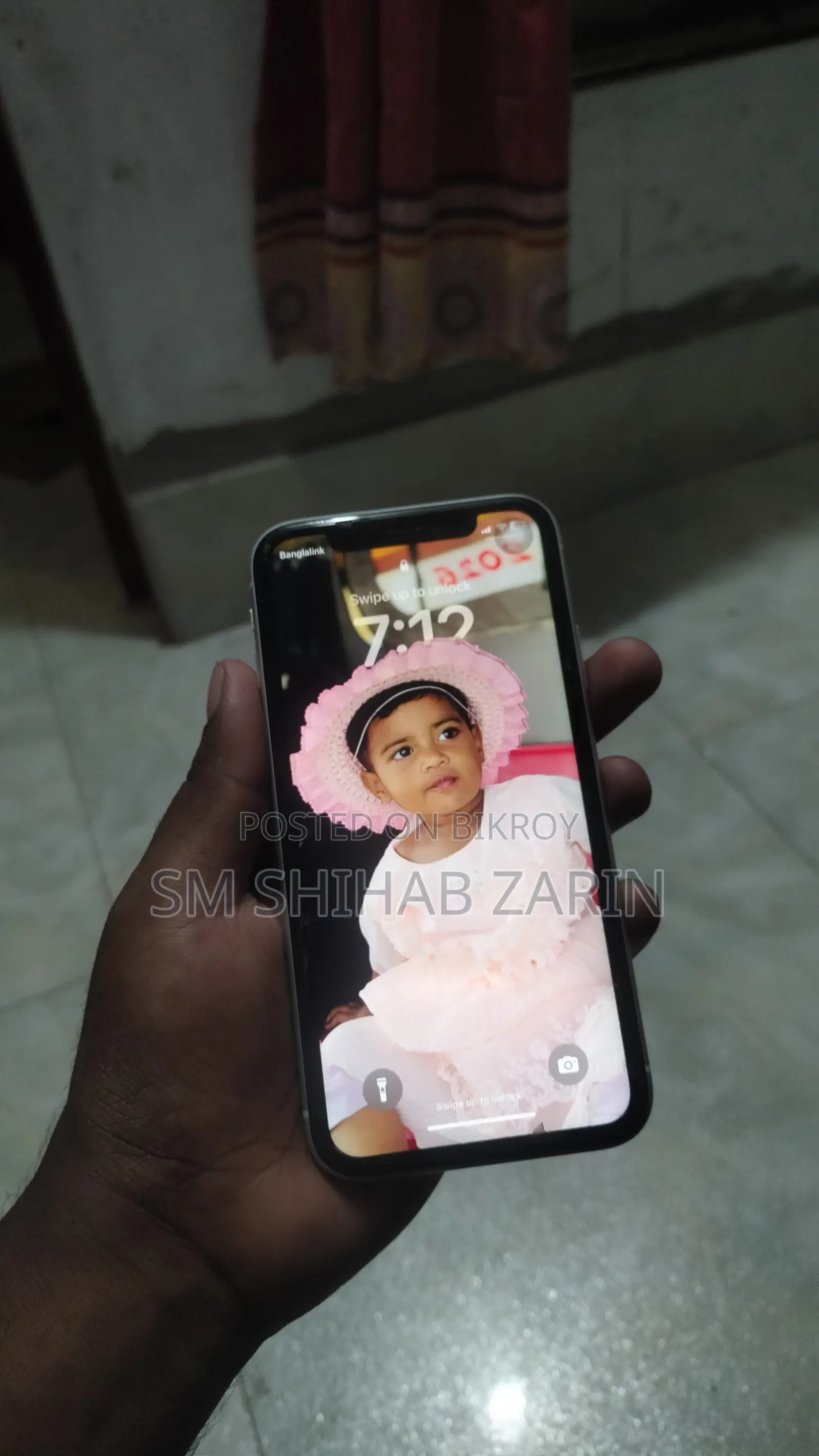 Apple XR 64 GB White