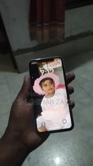 Apple XR 64 GB White