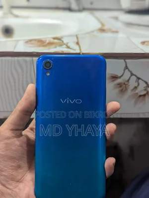 Vivo Y21 64 GB Blue