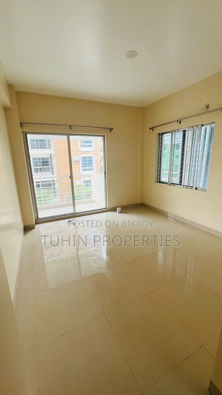 3bdrm Apartment in Dhanmondi for Sale