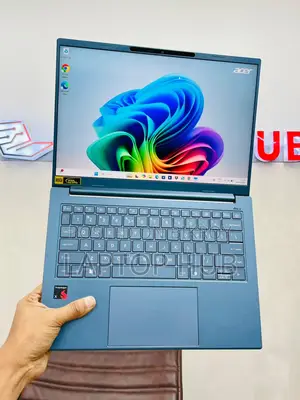 Laptop Acer 16GB Qualcomm Snapdragon X Plus SSD 512GB
