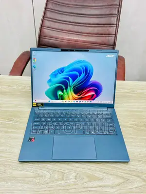 Laptop Acer 16GB Qualcomm Snapdragon X Plus SSD 512GB