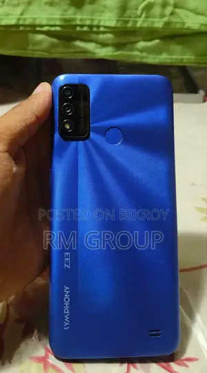 Symphony Z33 32 GB Blue