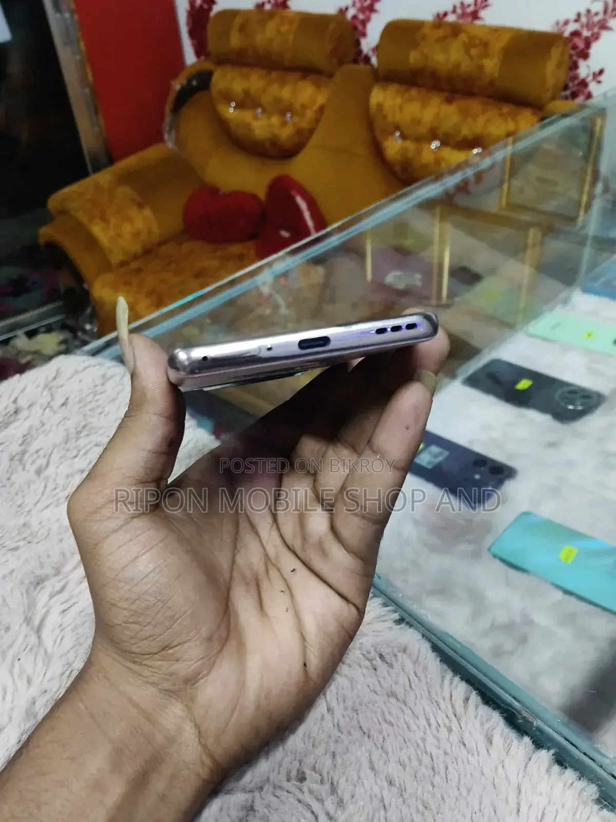 Oppo F27 Pro 5G 256 GB Pink