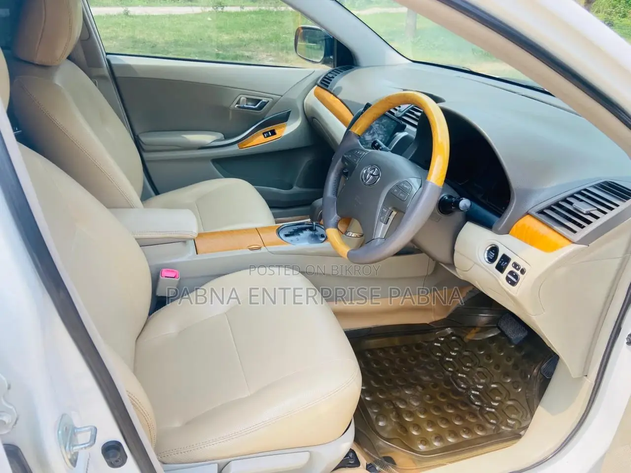 Toyota Premio 2008 White