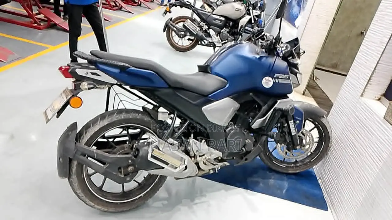 New Yamaha FZ 2022 Blue