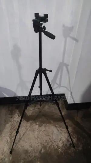 Camera Stand/Tripod