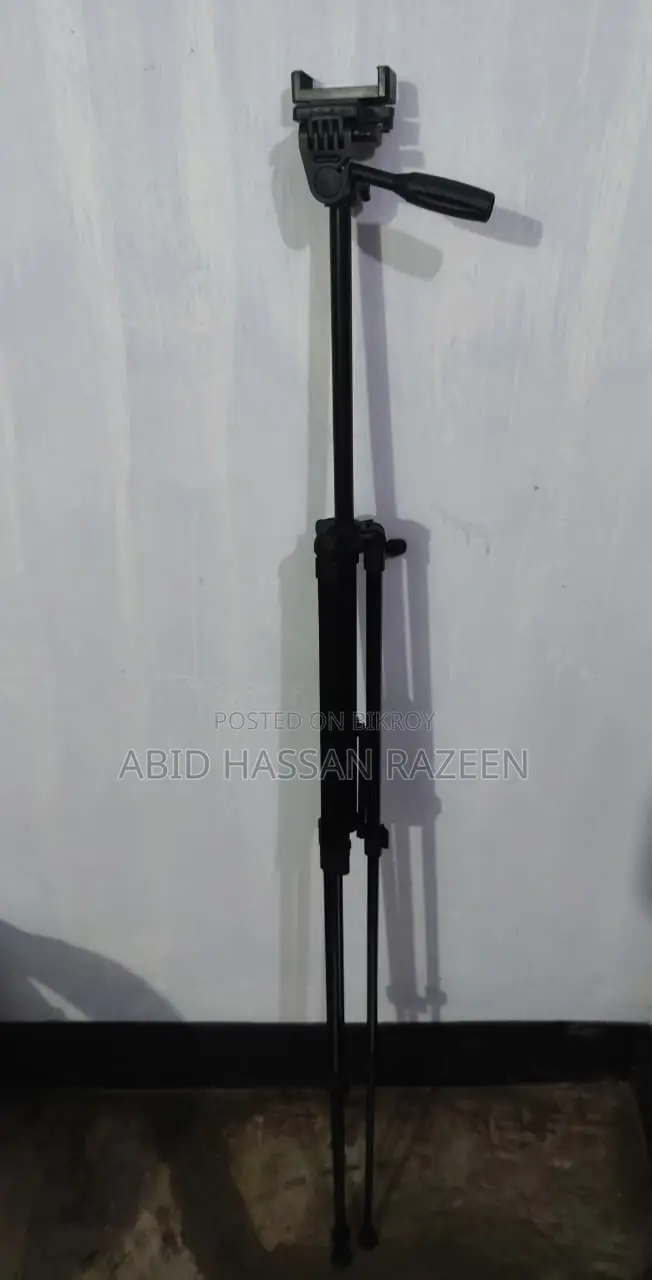 Camera Stand/Tripod