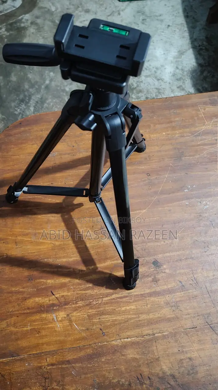 Camera Stand/Tripod
