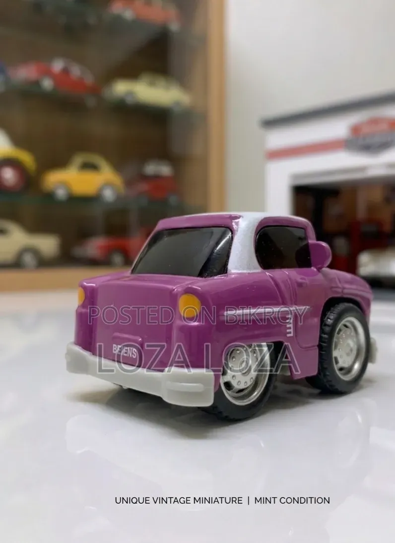 Traffic Vehicle Vintage Pull-Back Diecast Cars. Since 1998.