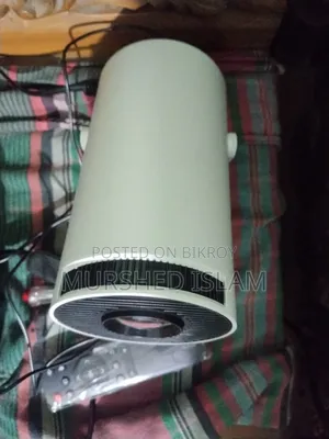 মিনি প্রজেক্টর
