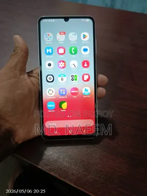 Samsung Galaxy A06 128 GB Blue