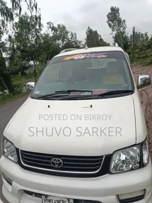 Toyota HiAce 2000 White