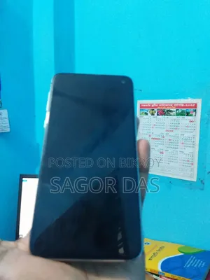 Samsung Galaxy S10e 128 GB Silver