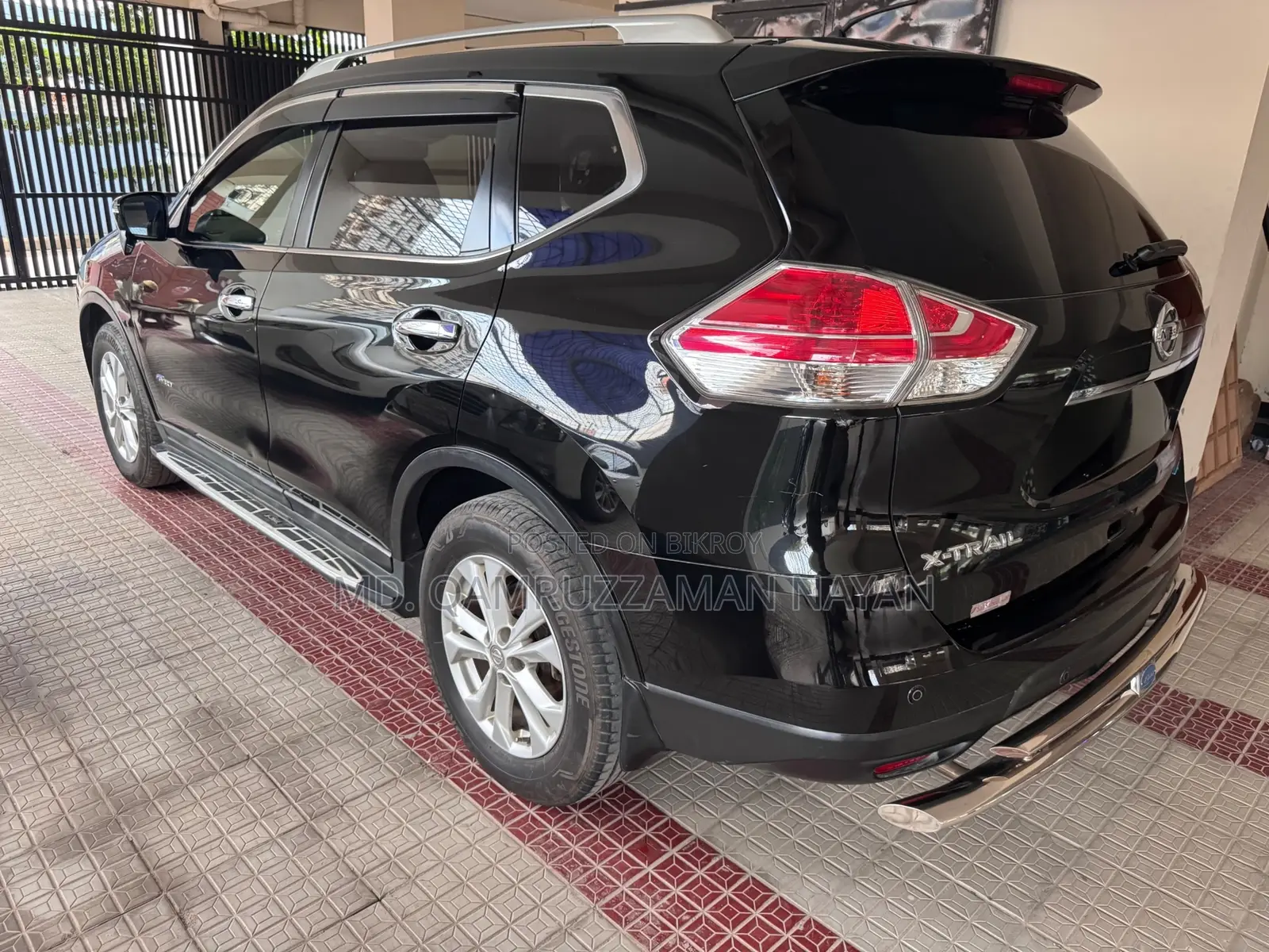 Nissan X-Trail 2.0 Hybrid FWD 2015 Black