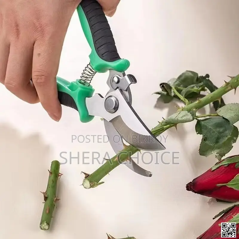 Sharp Garden Pruner Shears