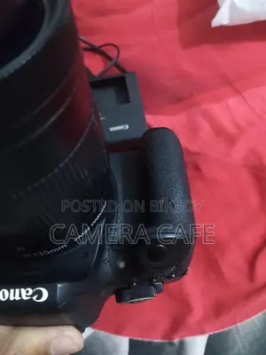 Canon 750d With 18/135mm Lens