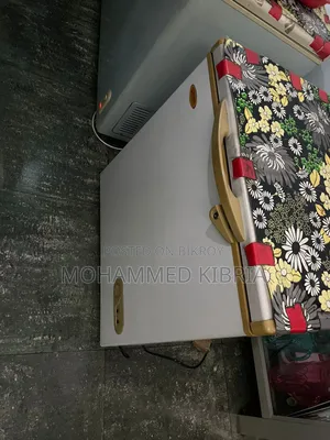 ফ্রিজটি খুবই ভালো মানের নতুন বড় ফ্রিজ কেনা হবে তাই বিক্রি করছি