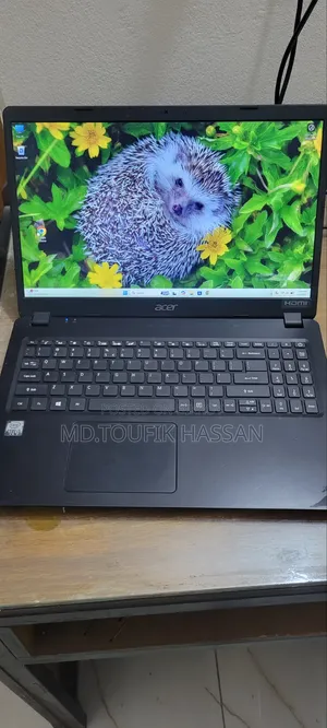 Laptop Acer 8GB Intel Core I3 HDD 1T