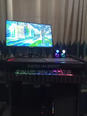 Desktop Computer 8GB AMD Ryzen 3 SSD 256GB
