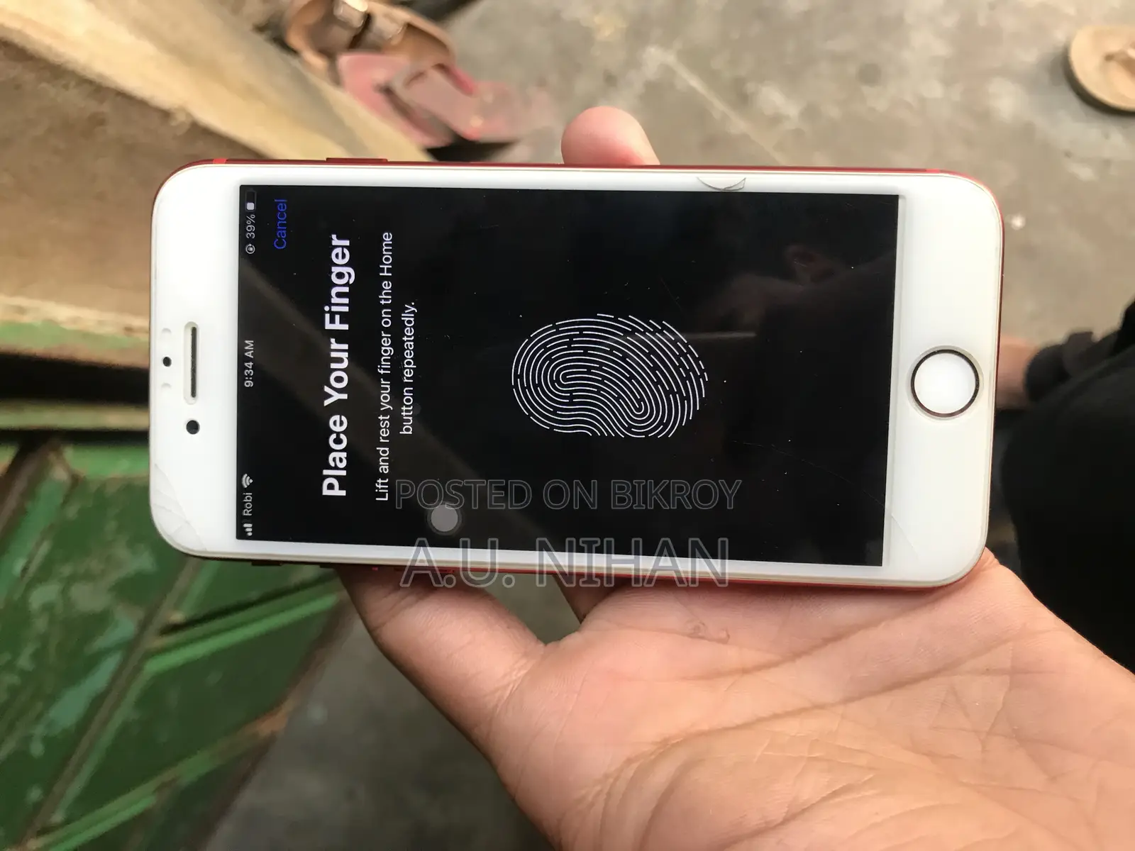 Apple iPhone 8 64 GB Red