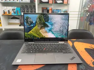 Laptop Lenovo ThinkPad X1 Yoga 16GB Intel Core I5 SSD 512GB