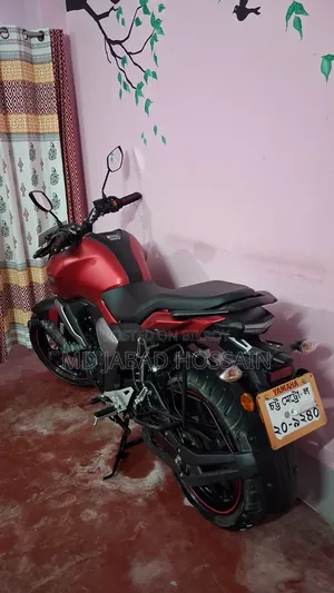 Yamaha FZ 2024 Red