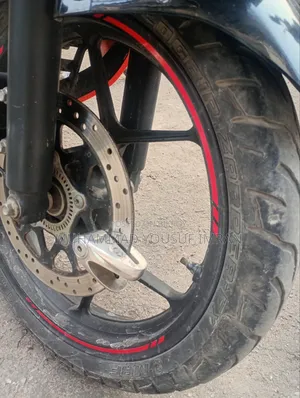 Suzuki Gixxer SF FI 2023 Orange