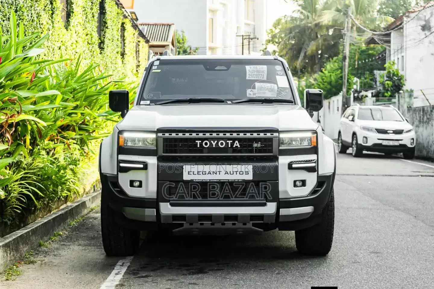 New Toyota Land Cruiser Prado 2.7 2024 White