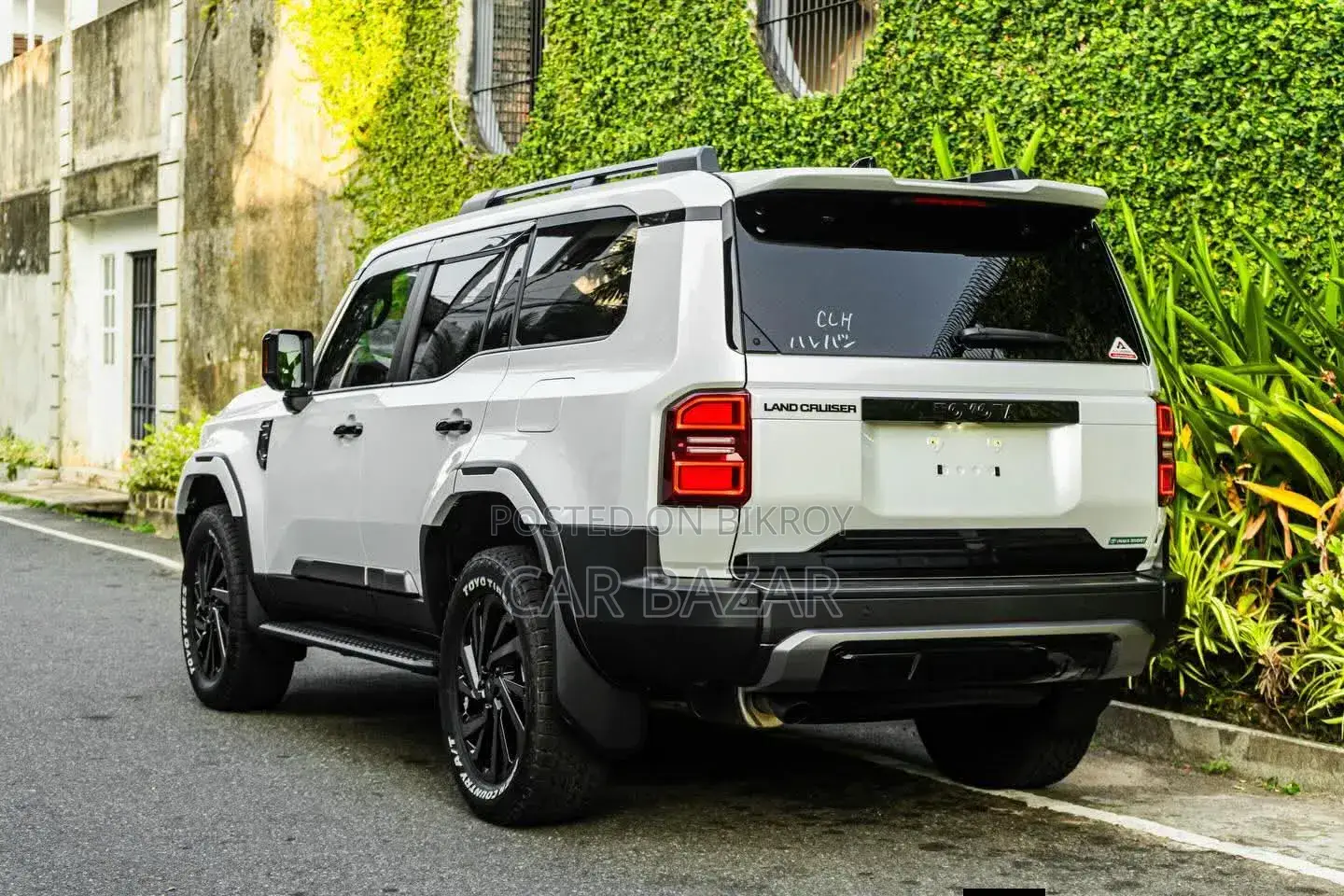 New Toyota Land Cruiser Prado 2.7 2024 White