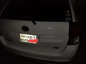 টয়োটা এক্সিও ২০১৪ হোয়াইট
