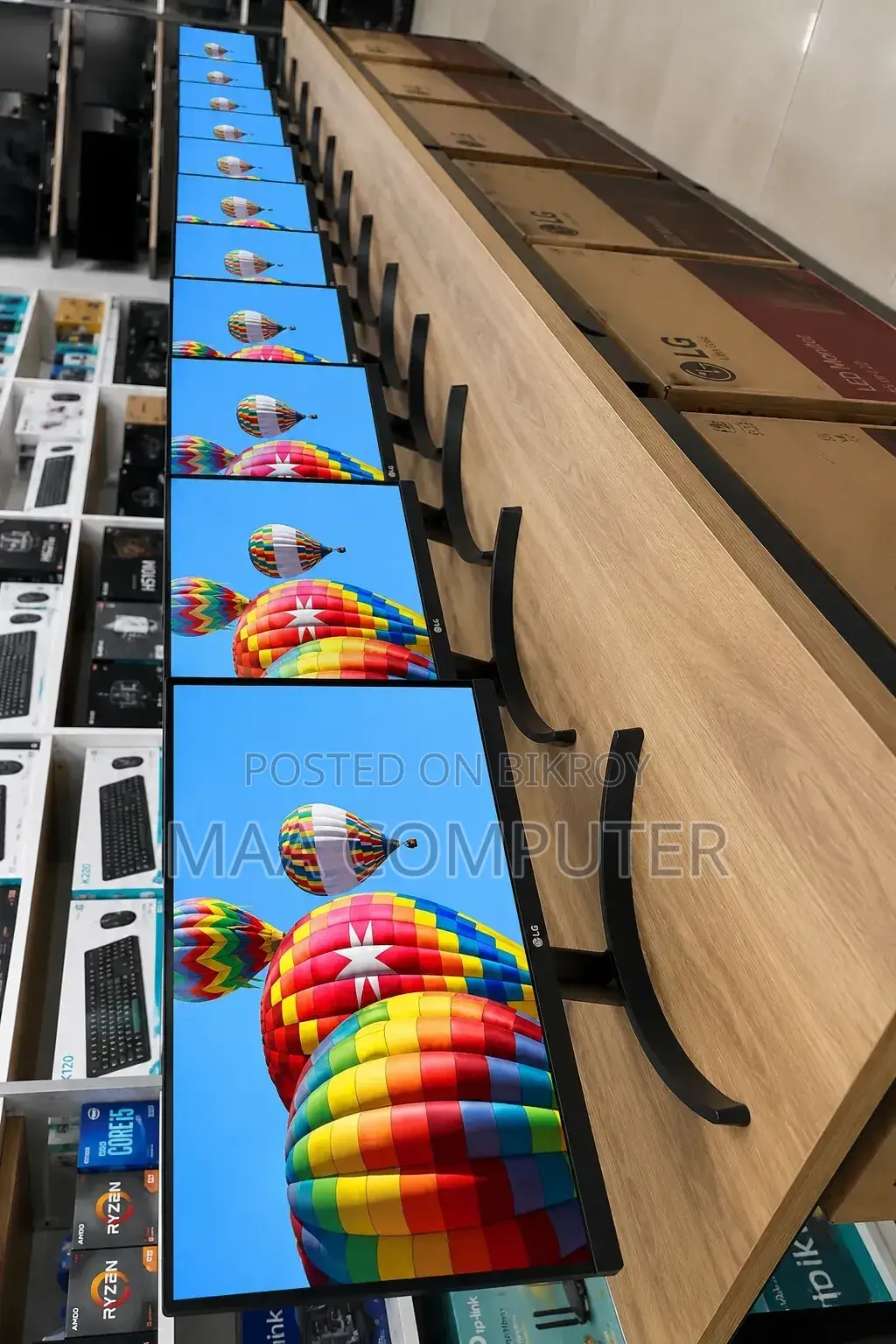 LG 22" Borderless IPS Display Monitor { Comes with packaging }