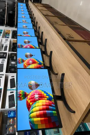 Lg 22" Borderless Ips Display Monitor { পেকেট সহ পাবেন }
