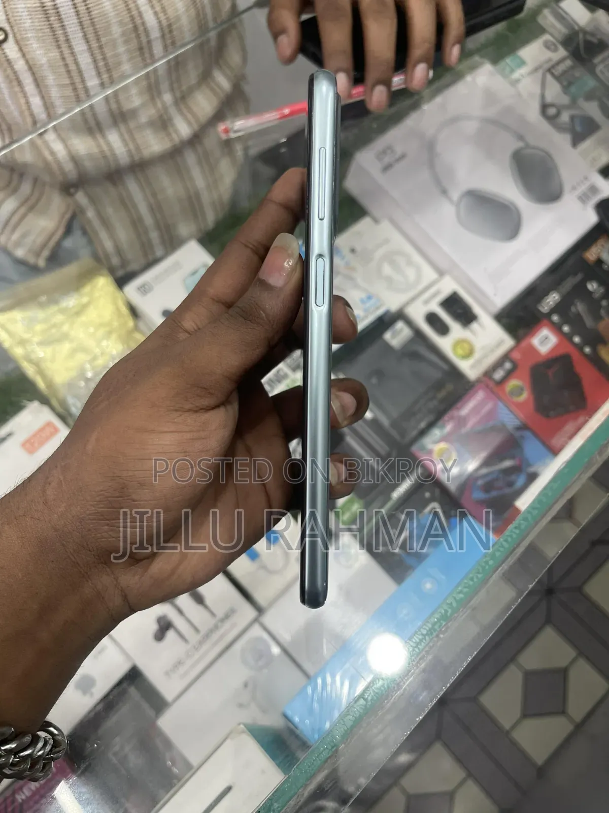 Samsung Galaxy F23 128 GB