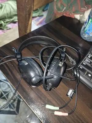 কিবোর্ড ইবং হেডফোন সেল হবে