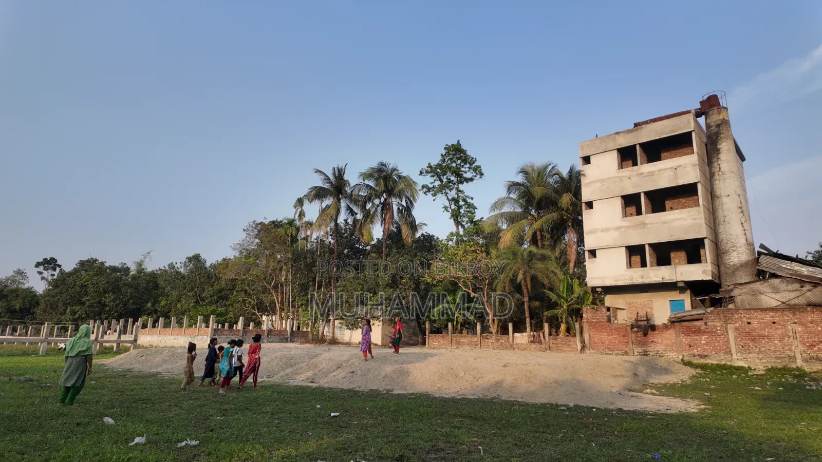 Land for Sale in Plots