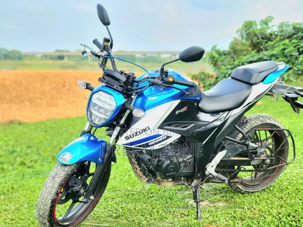New Suzuki Gixxer SF FI 2026 White