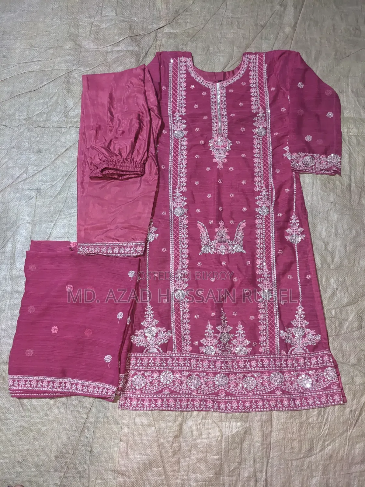 Chiffon Georgette Three-Piece Suit (Body 36, Length 42)