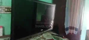 Smart TV Urgent Sale