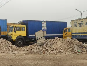 Tata 1615 Ex2 (Covered Van)