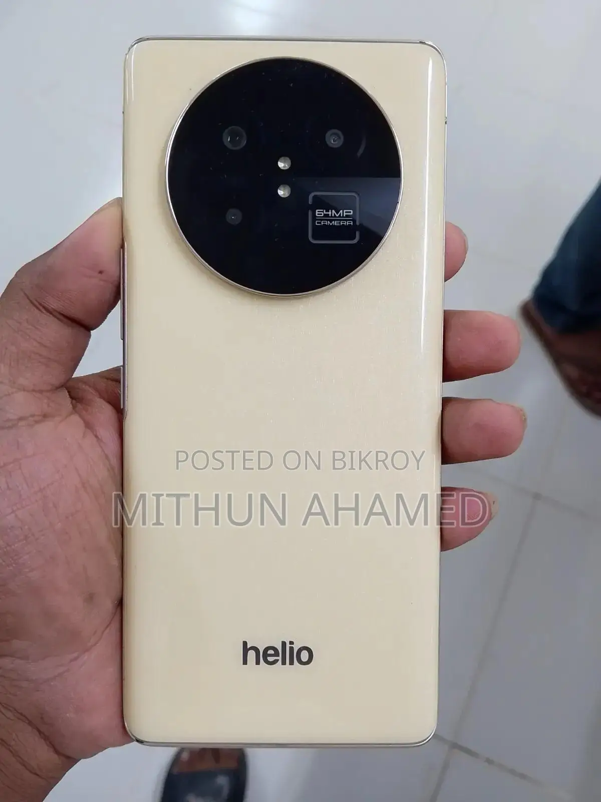 Helio 100 256 GB White