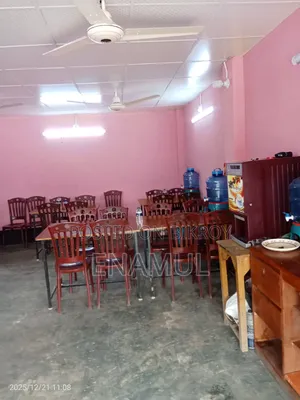 হোটেলের পণ্য বিক্রি