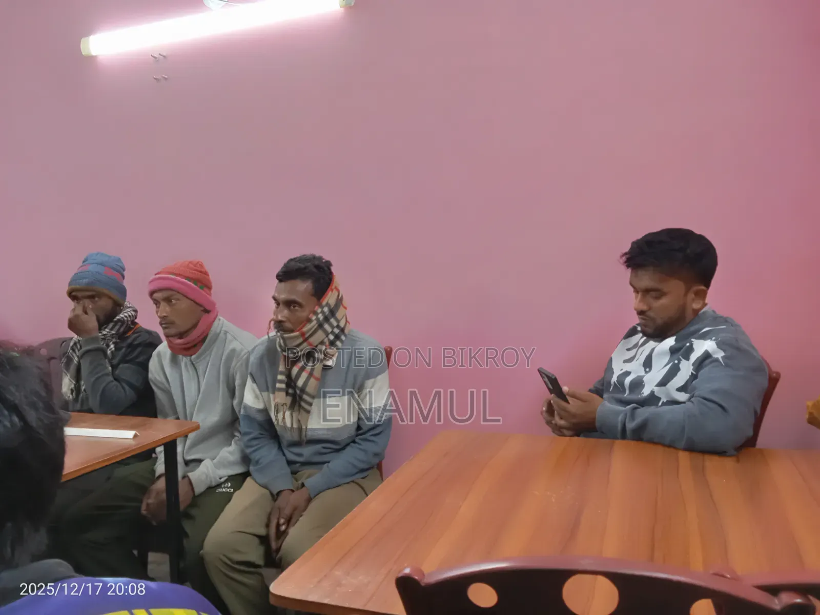 হোটেলের পণ্য বিক্রি