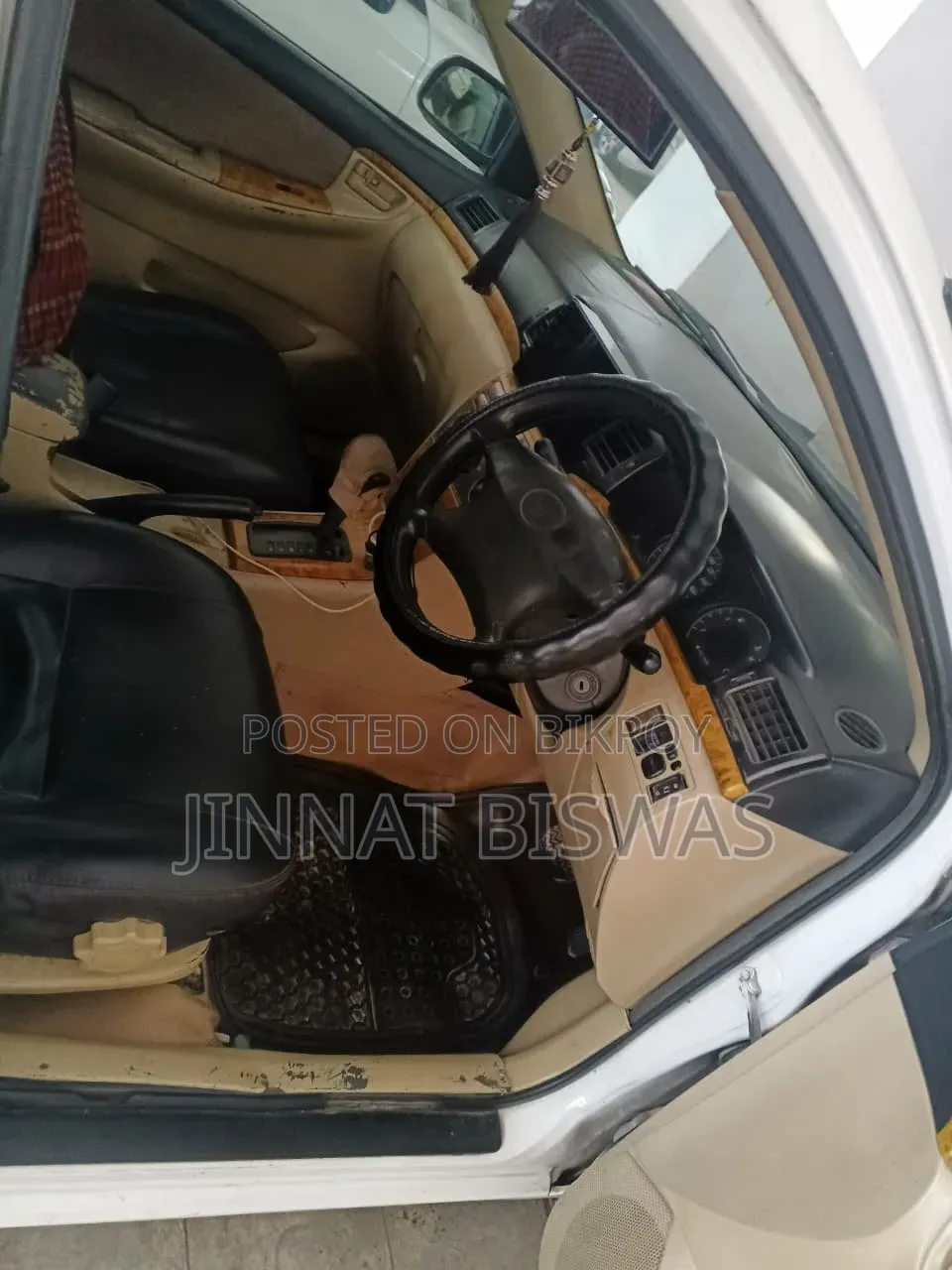 Toyota Corolla 2005 White