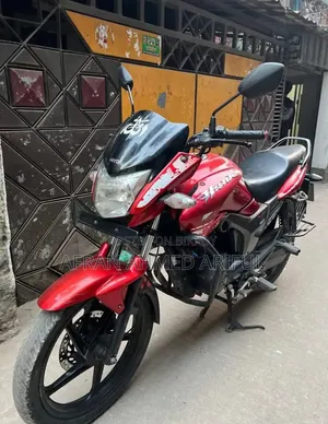 Hero Hunk 2017 Red