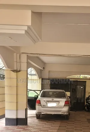 উত্তরা সেক্টর ৭-এ পার্কিং স্পেস ভাড়া