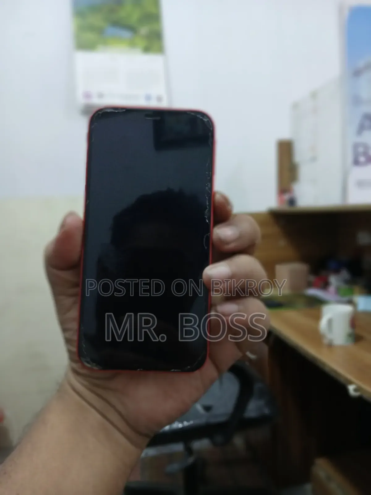 Apple iPhone 12 64 GB Red