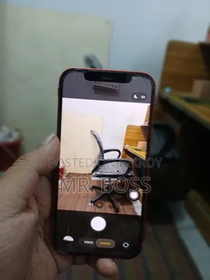 Apple iPhone 12 64 GB Red